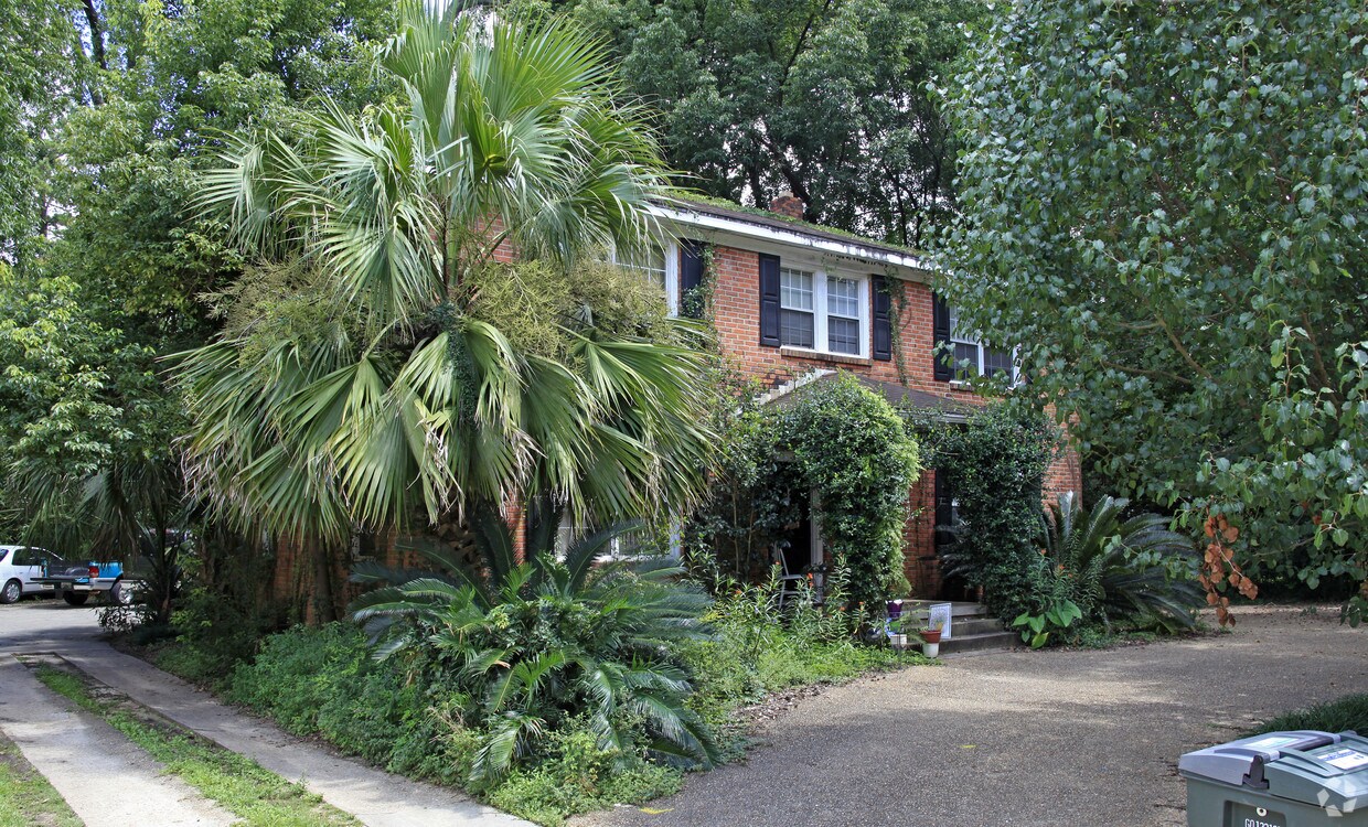 Primary Photo - 115 Franklin Blvd