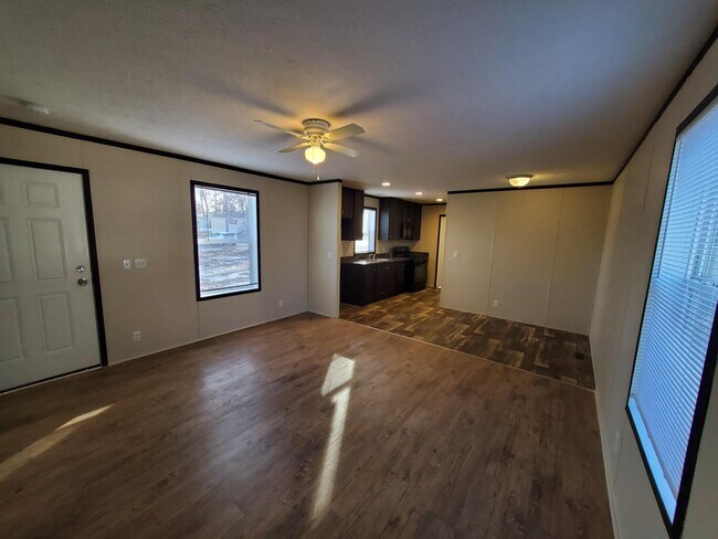 Foto del edificio - 11 Sparrow Hill Dr