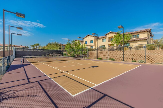 Building Photo - Vineyards at Palm Desert Apartment Homes