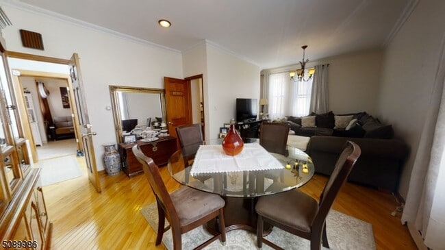 Building Photo - 58 Pulaski St