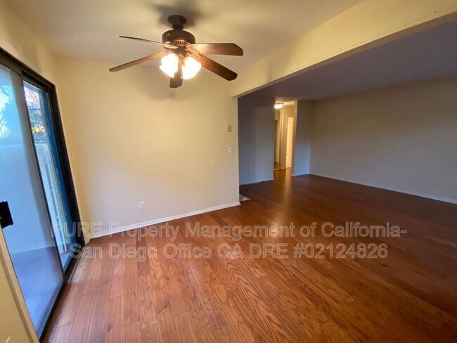 Building Photo - 7410 Park Ridge Blvd