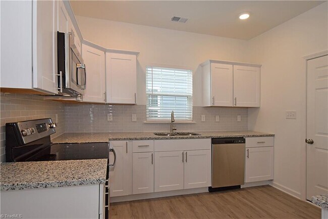 kitchen - 3404 Littlefield Way