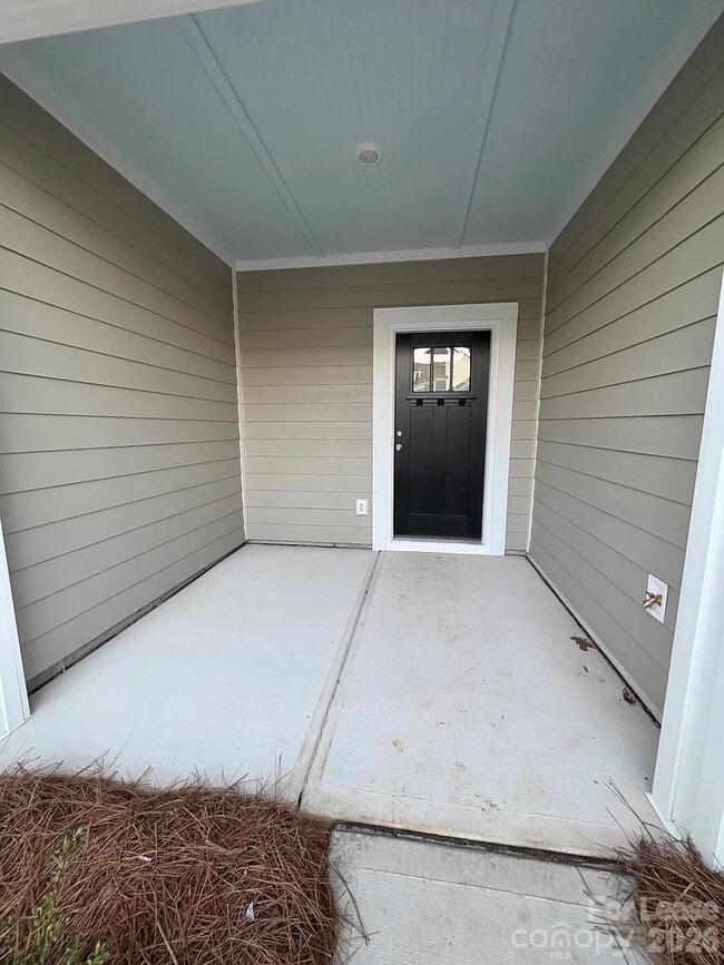 Building Photo - 5012 Falstone Dr