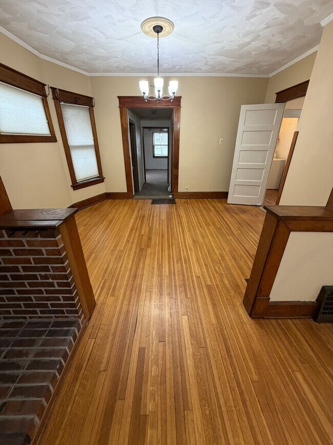 Foto del edificio - Spacious 4-Bedroom Home – Great Value in Des Moines!