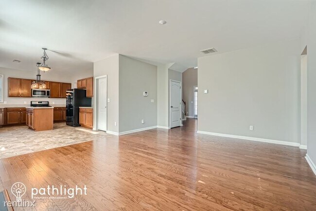 Building Photo - 4 br, 2 bath House - 5997 Hendrix Lane UNIT