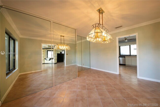 Building Photo - 2365 Arch Creek Dr