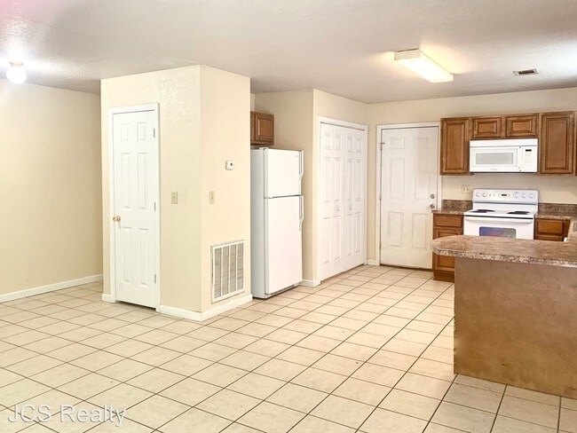 Foto del edificio - 3907 Hill Dr