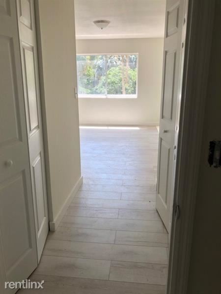 Foto del edificio - 1 br, 1 bath Condo - 5720 Rock Island Rd