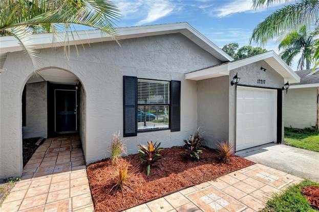 Foto del edificio - 12217 Hidden Brook Dr