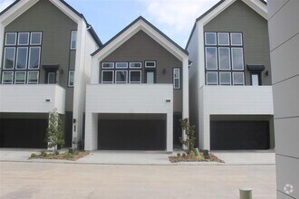 Building Photo - 1204 Highland Vineyard Ln