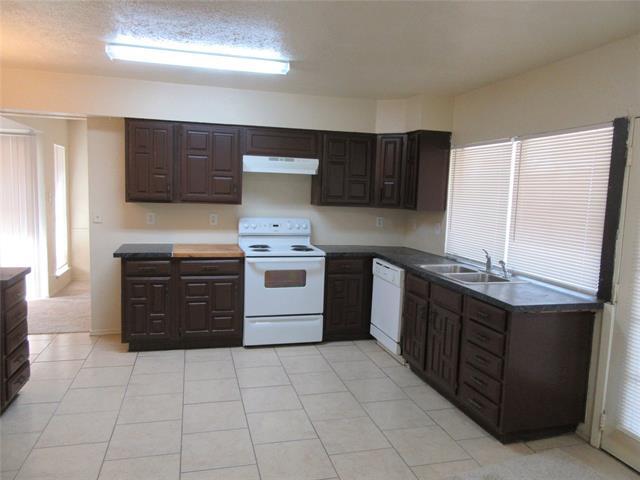 Foto del edificio - 7659 Ashcrest Ln