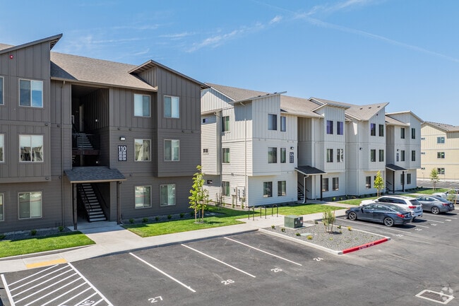 Exterior - Eastpark Apartment Homes