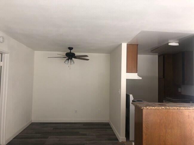Foto del edificio - 23135 Madison St