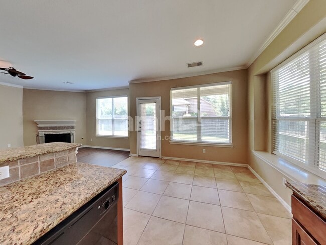Building Photo - 13826 McKinney Creek Ln