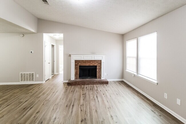 Foto del edificio - 2357 Deep Shoals Cir