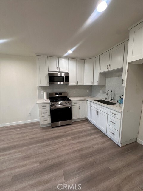 Foto del edificio - 19115 Ludlow St