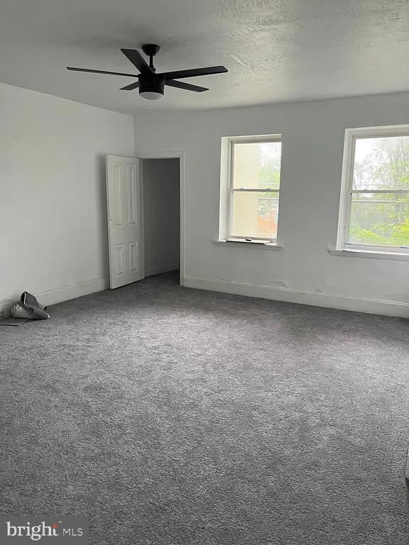 Foto del edificio - 408 N 32nd St