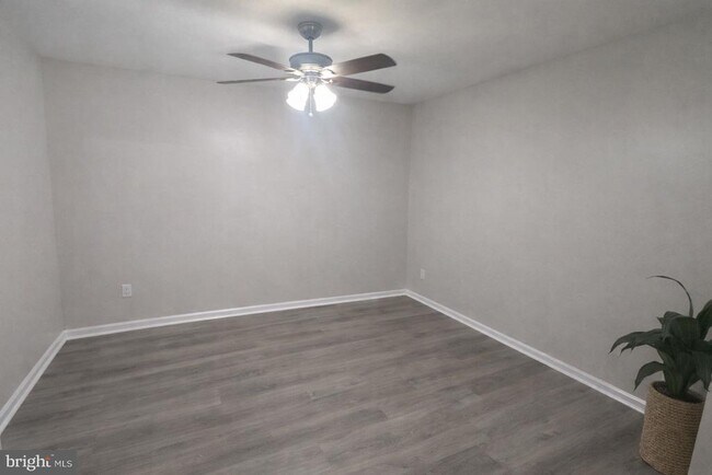 Foto del edificio - 304 Coventry Way