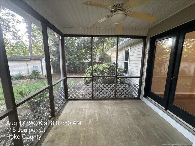 Foto del edificio - 115 Juniper Ct