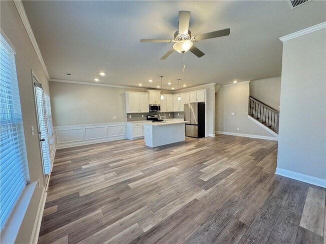 Building Photo - 214 Rockfern Ter