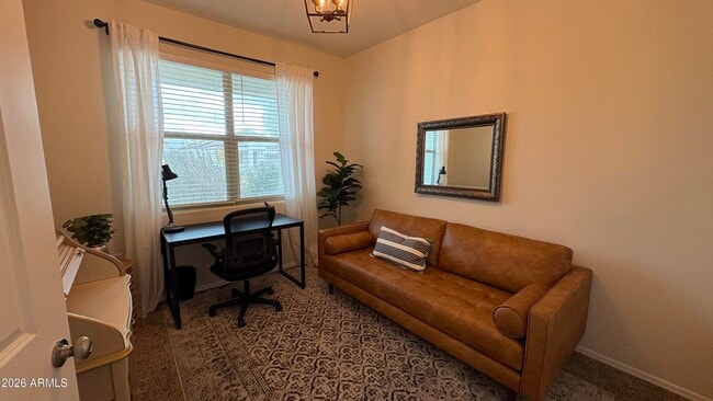 Foto del edificio - 30998 W Earll Dr