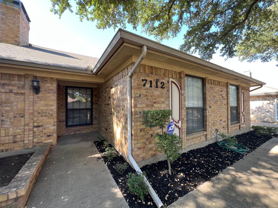 Primary Photo - "Fort Worth Texas Homes for Rent"