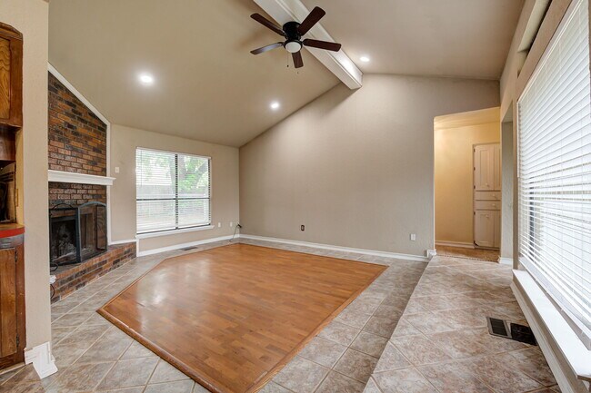 Building Photo - 3617 Trinidad Dr