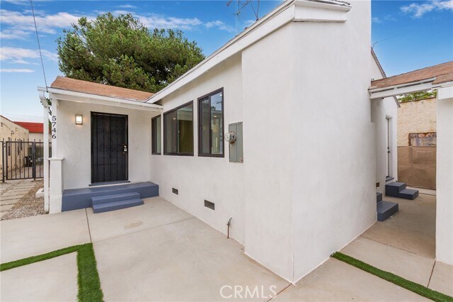 Building Photo - 5746 Klump Ave