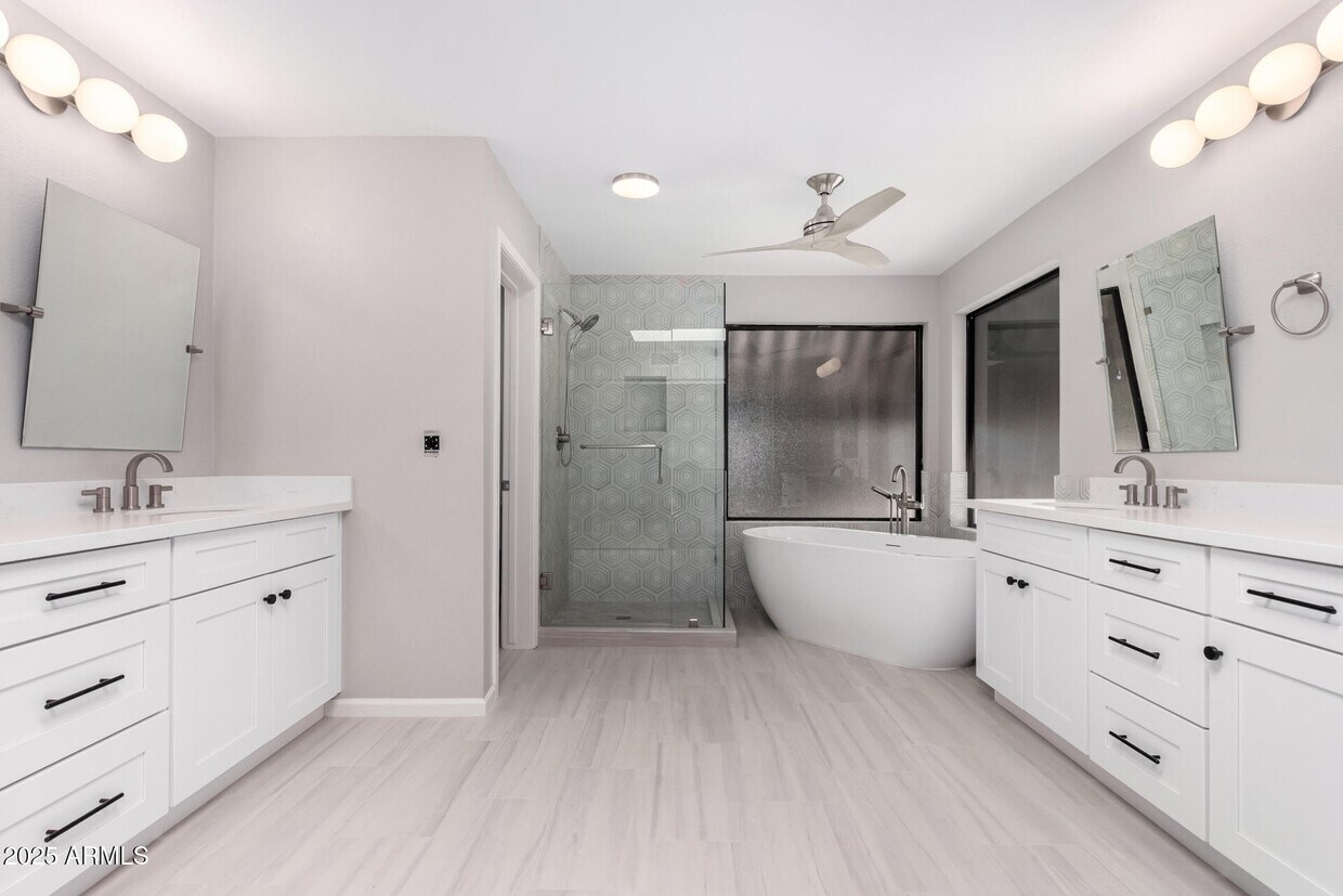 Foto principal - 16220 N 40th Ln