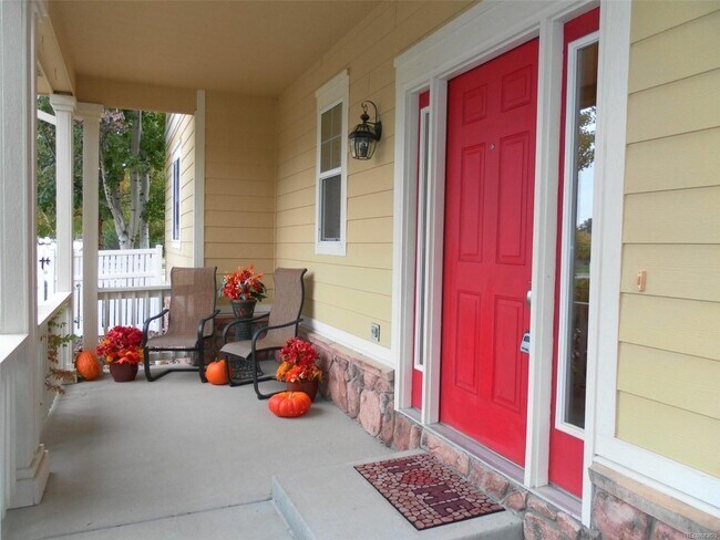 Foto del edificio - IMMACULATE 3 BEDROOM/2.5 BATH HOME IN THE ...