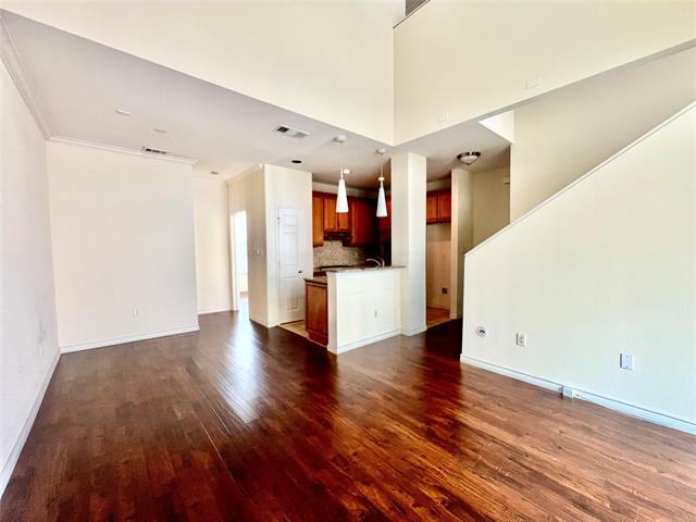 Building Photo - 2106 Azure Pointe