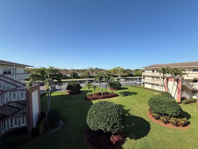 Foto del edificio - 326 Preston H