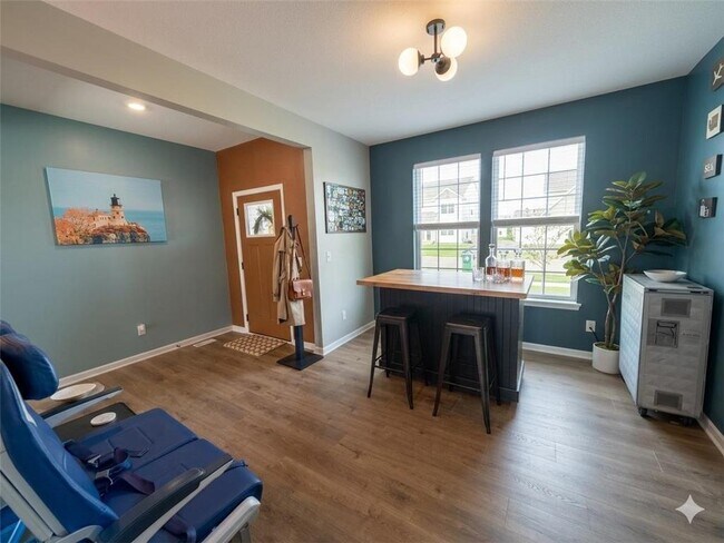 Foto del edificio - 12736 Weber Ln
