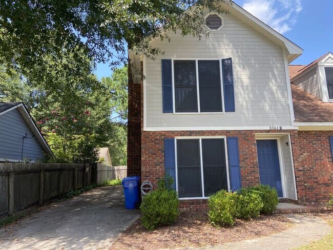 Building Photo - 3561 Fuller St