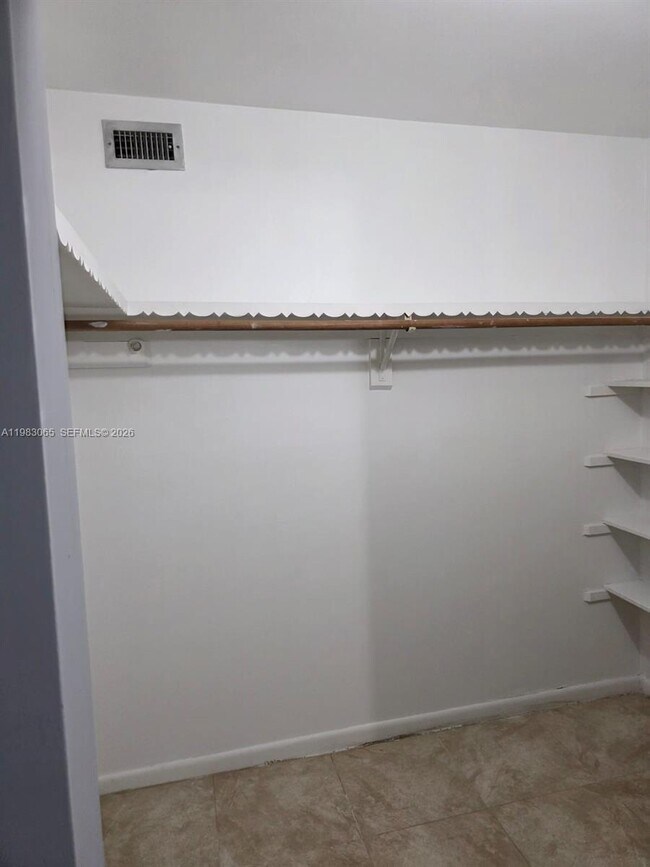 Foto del edificio - 2061 NW 47th Terrace