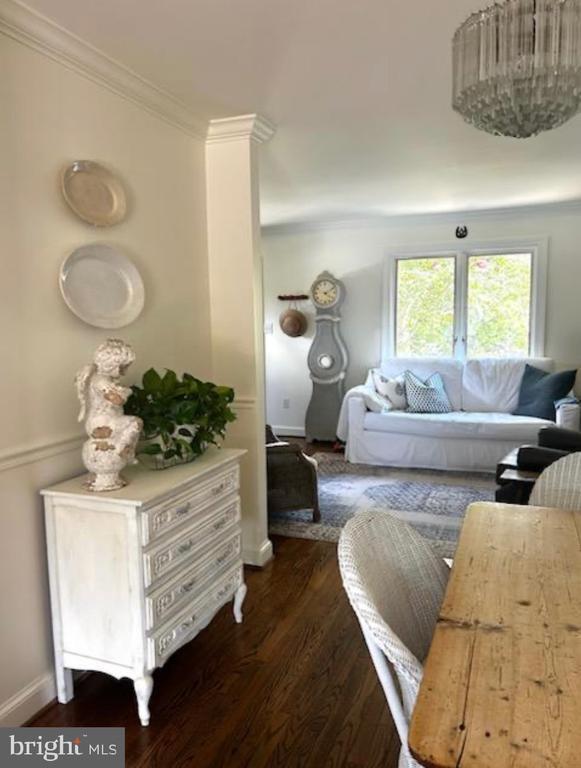 Foto principal - 218 E Marshall St