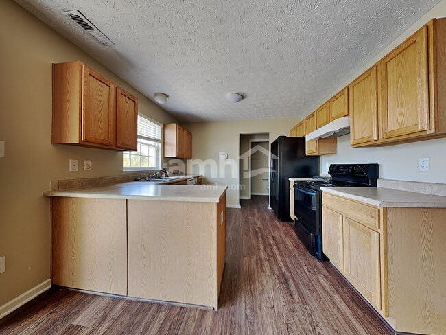 Building Photo - 5433 Fairford Ct