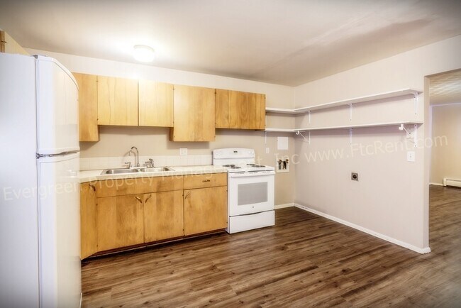 Building Photo - 1110 Gard Pl