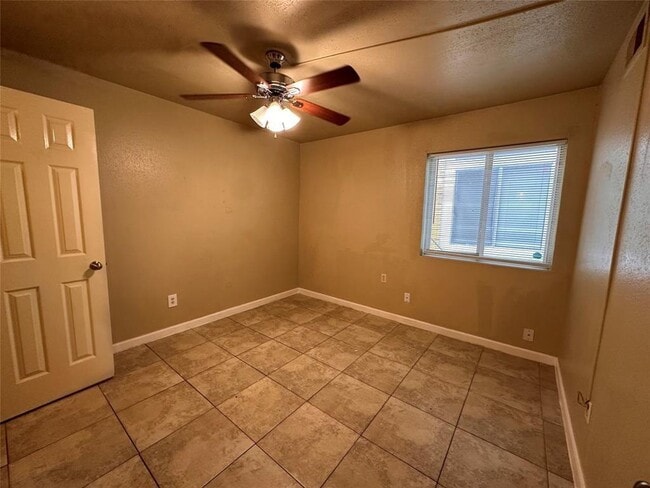 Building Photo - 12647 Ashford Meadow Dr