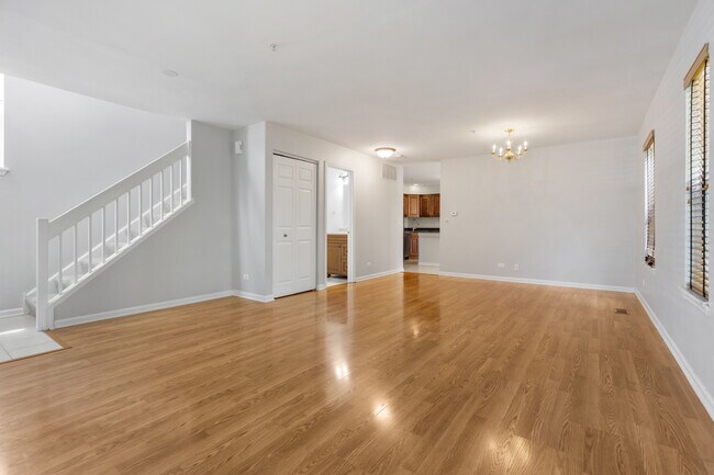 Foto del edificio - 1127 Orleans Dr