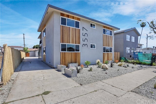 Building Photo - 3559 Percy St
