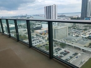 Building Photo - 1600 NE 1st Ave