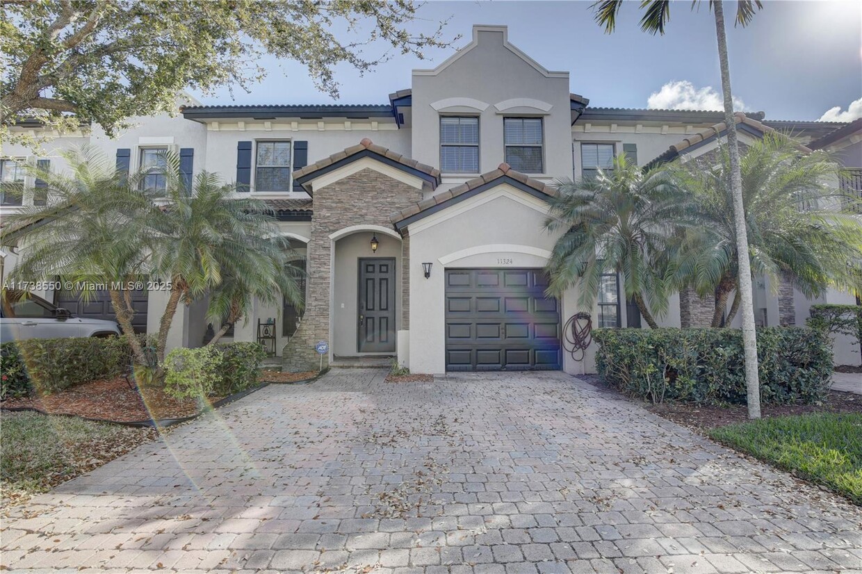 Foto principal - 11324 SW 236th Ln