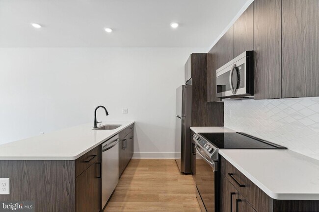Foto del edificio - 1419 W Grange Ave