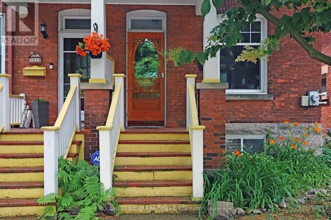 Building Photo - 80 Evelyn Ave