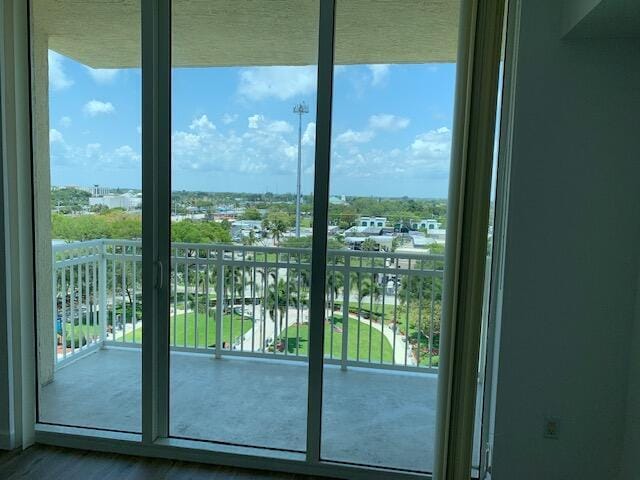 Foto del edificio - 450 N Federal Hwy