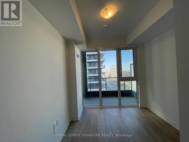 Building Photo - 135 Lower Sherbourne St