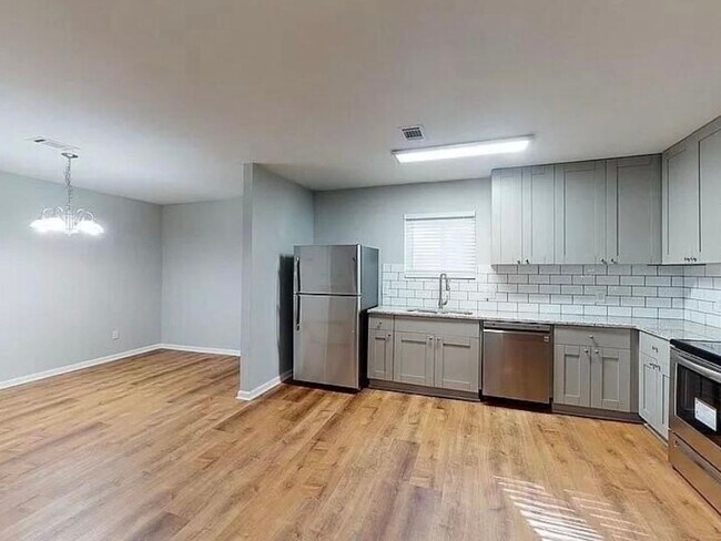 Foto del edificio - 4 Bedroom Single Family Home in Atlanta (West View/Florida Heights)
