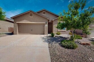 Building Photo - 3408 Oregon Trail Rd NE