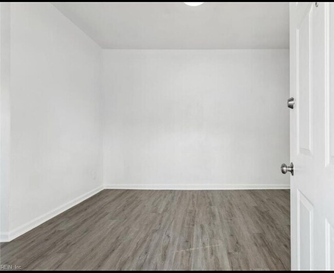 Foto del edificio - 2808 Lafayette Blvd